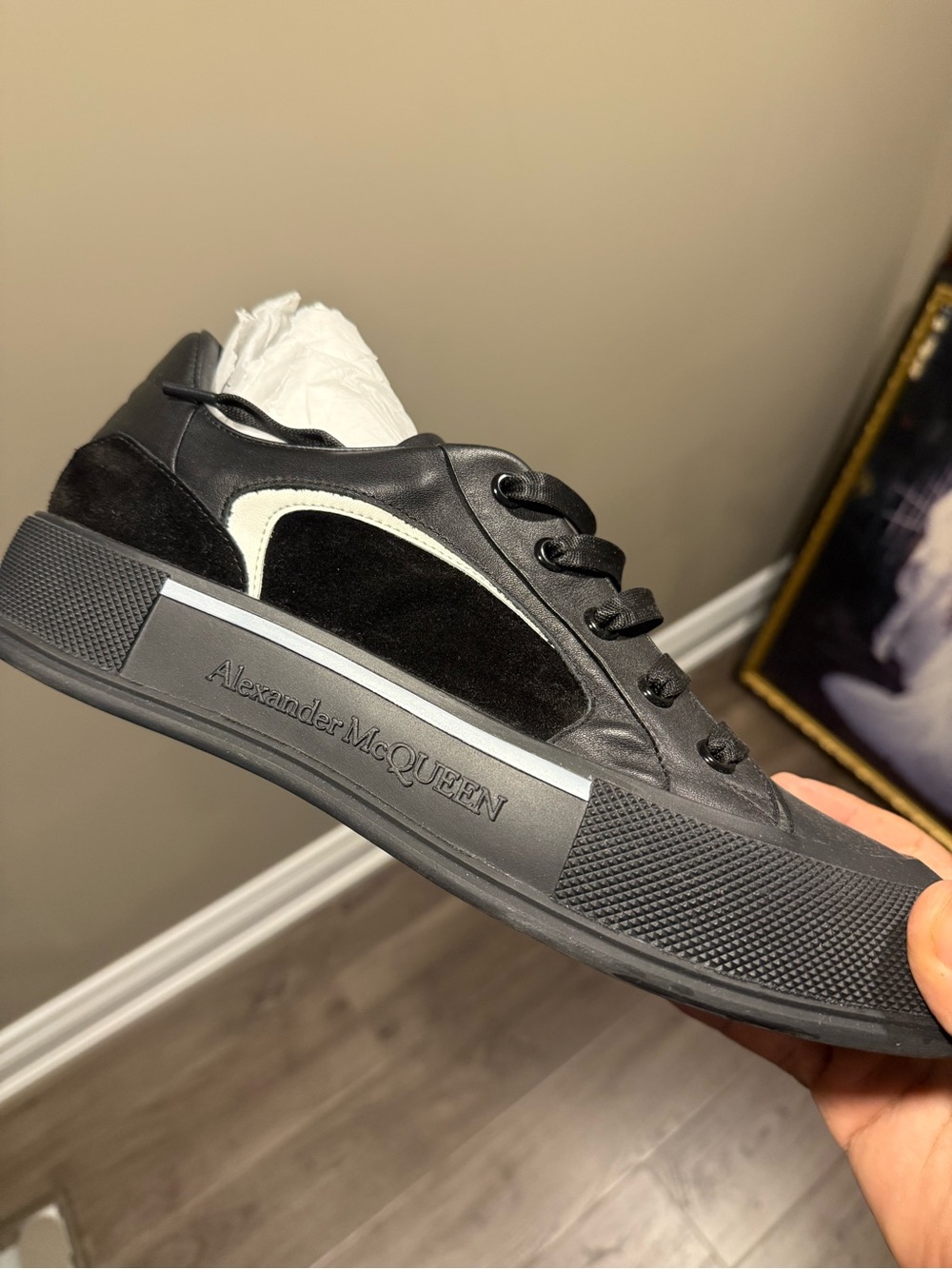 Alexander McQueen Seal-Embroidered Low-Top Sneakers image 3